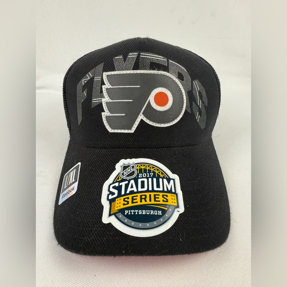 Flyers NHL 2017 Stadium Series Black Cap